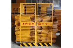 電梯門防護網(wǎng)與人貨梯護欄 保障施工安全的重要設備